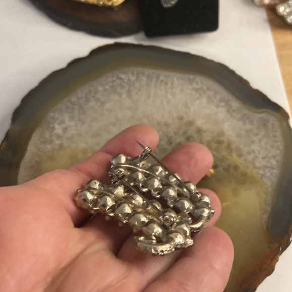 Xxsoldxx Vintage Rhinestone brooch 2 Duo in silver - Picture 3 of 3